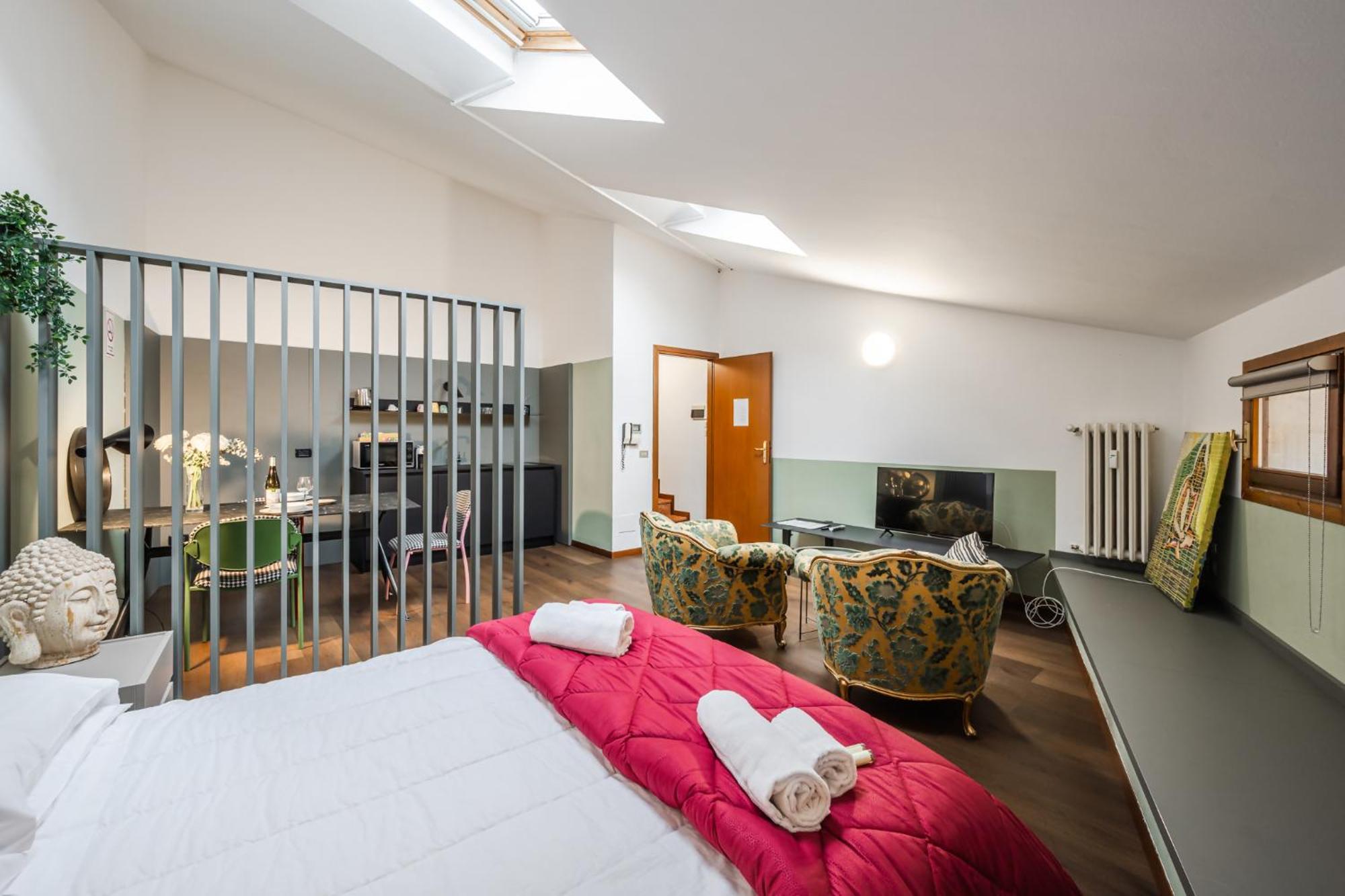 Riverwalk Al Castello Indipendent Apartments Verona Exterior photo