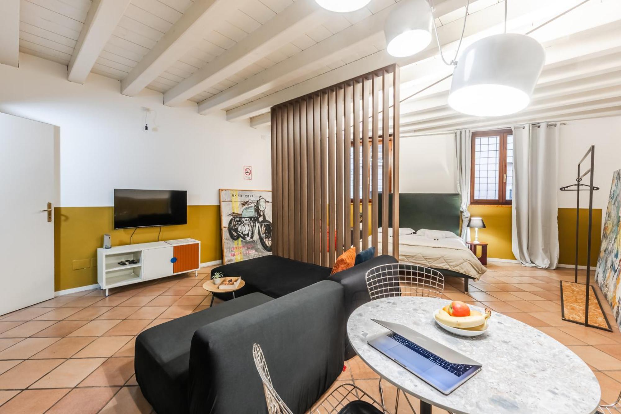 Riverwalk Al Castello Indipendent Apartments Verona Exterior photo