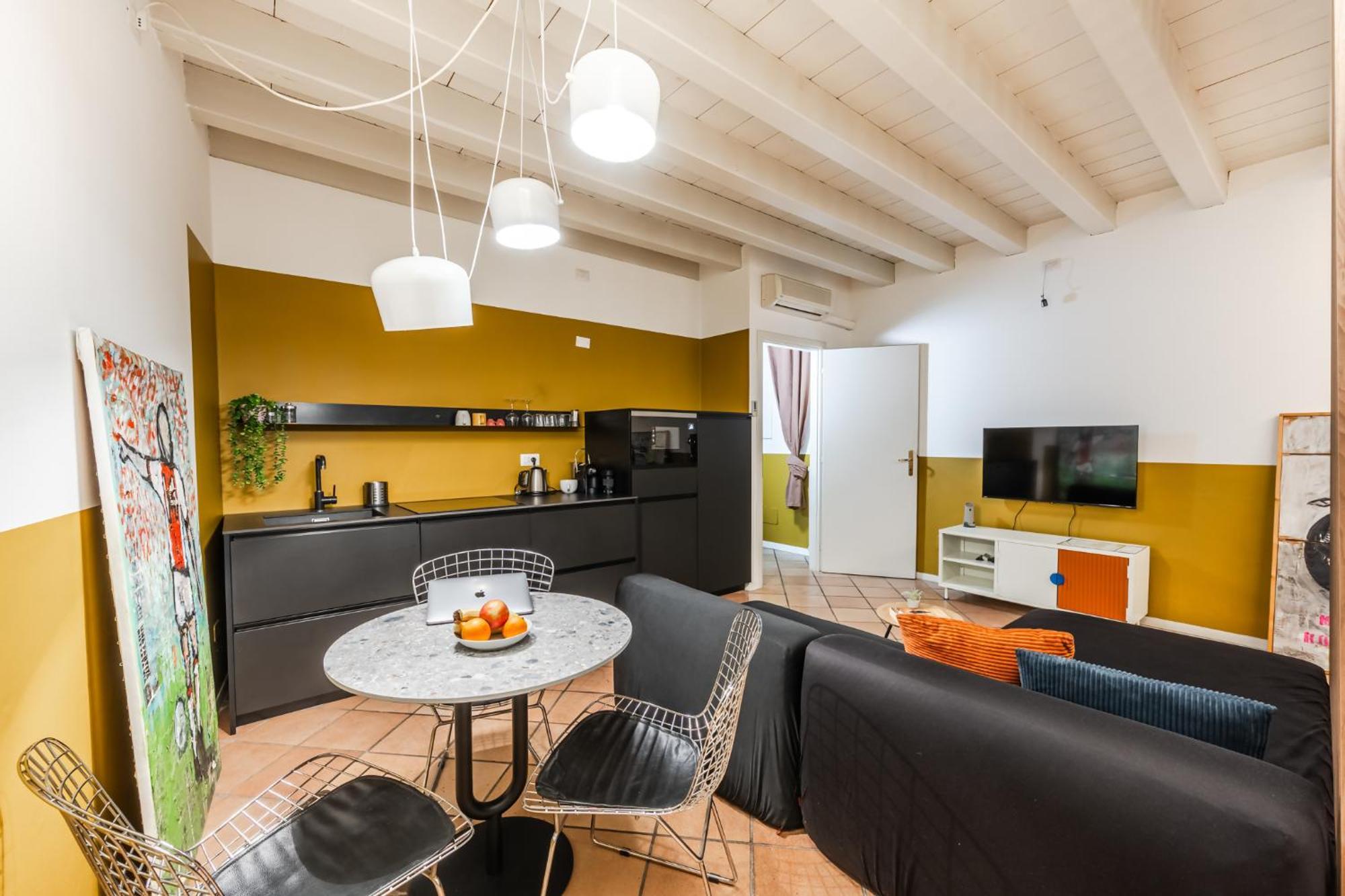 Riverwalk Al Castello Indipendent Apartments Verona Exterior photo