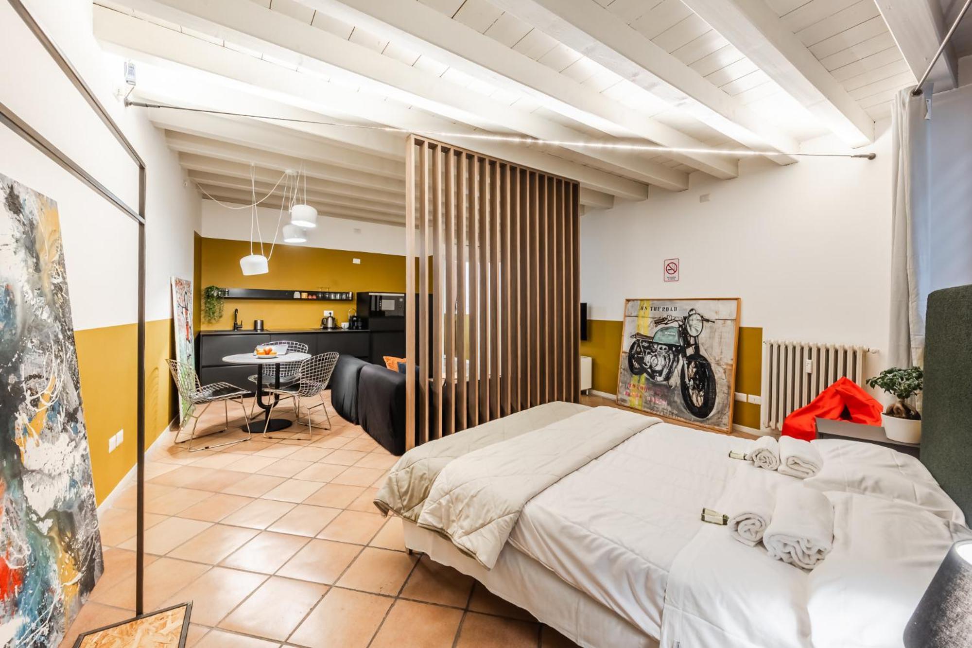 Riverwalk Al Castello Indipendent Apartments Verona Exterior photo