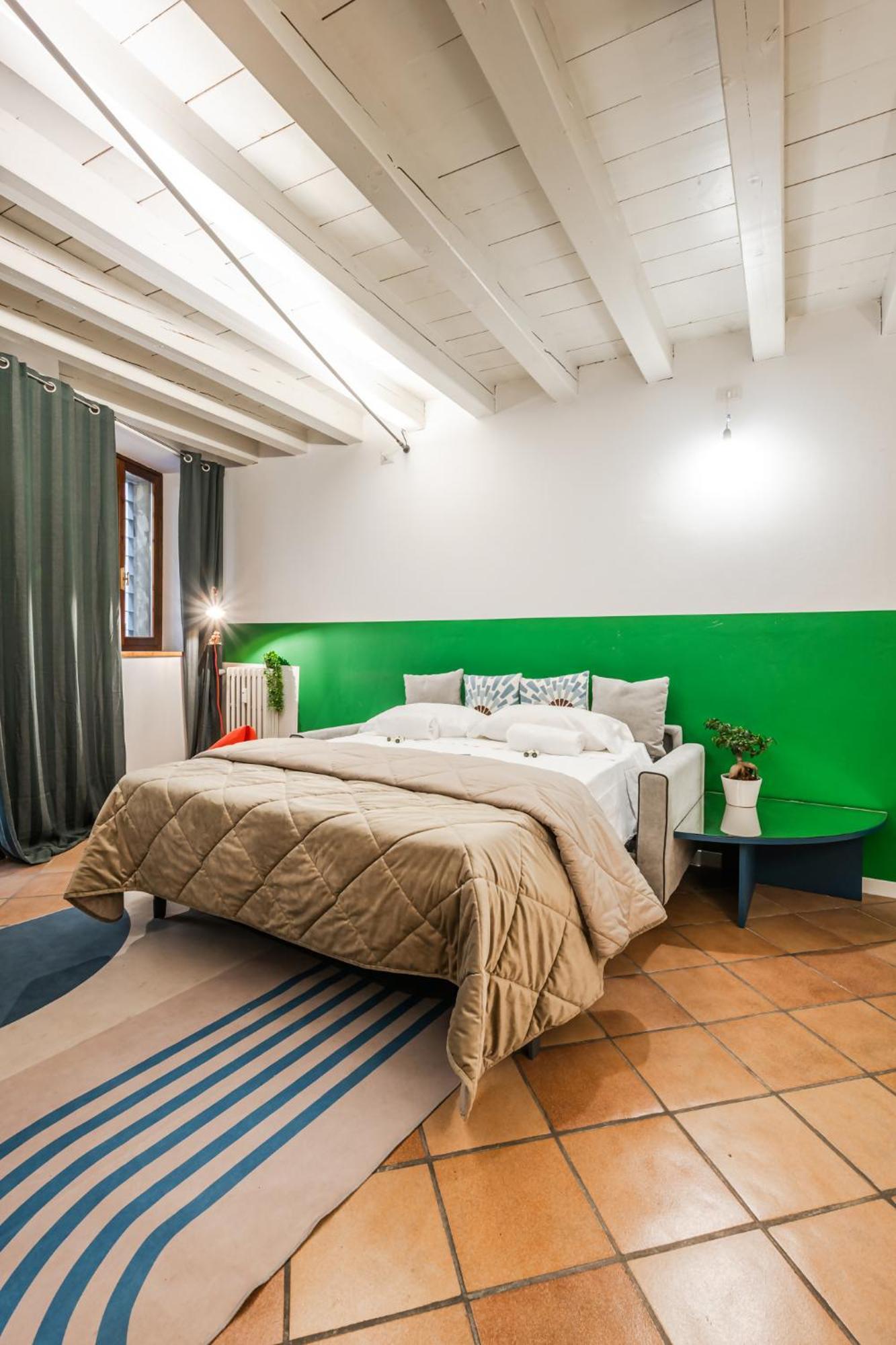 Riverwalk Al Castello Indipendent Apartments Verona Exterior photo